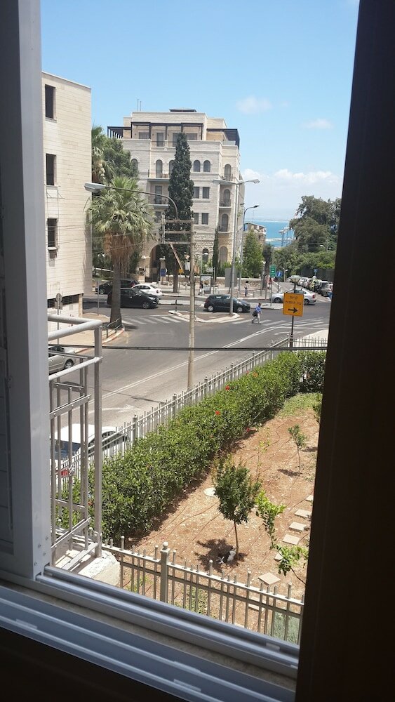 Фото Carmel Apartments