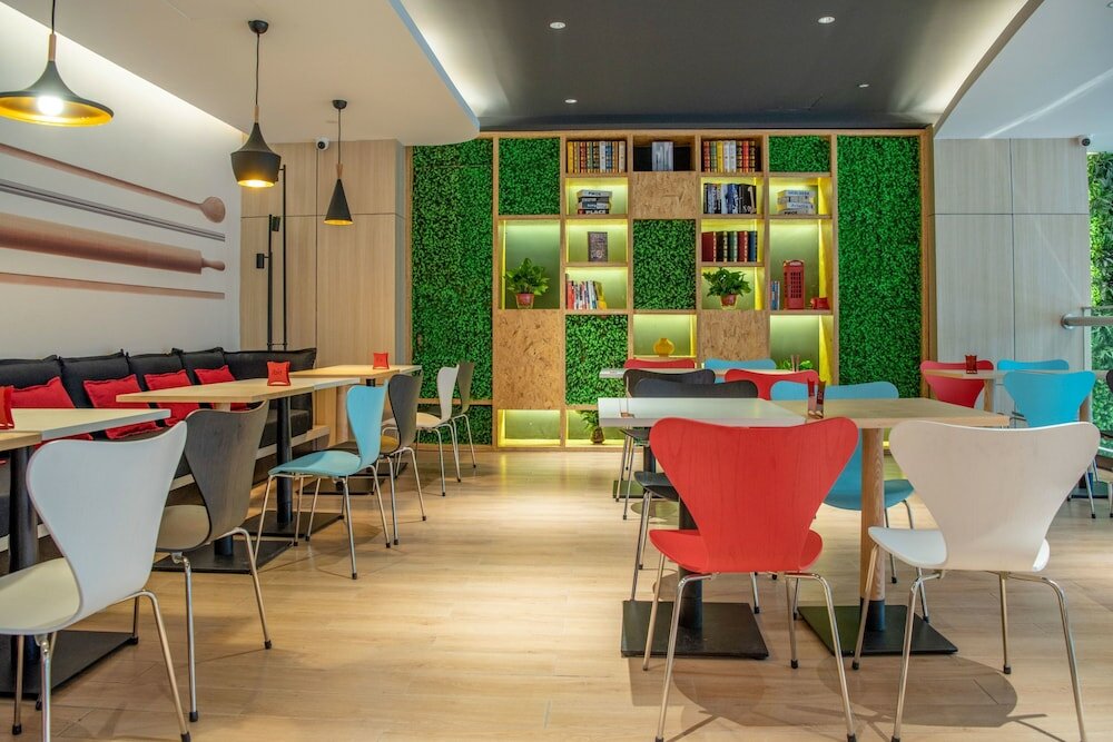 Фото Ibis Xian Qinglong Temple