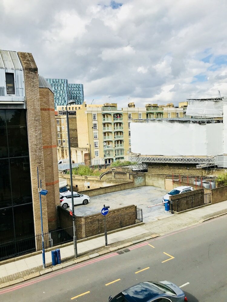 Фото Swinton Hotel