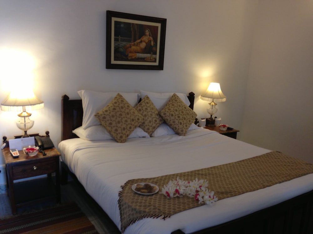 Фото Talabgaon Castle