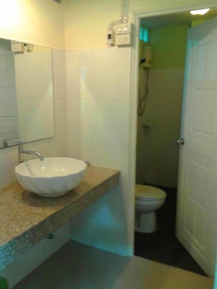 Фото At Home Suanphung