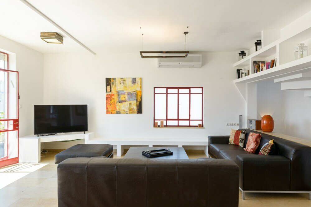 Фото Апартаменты Elegant 2br with Veranda by FeelHome