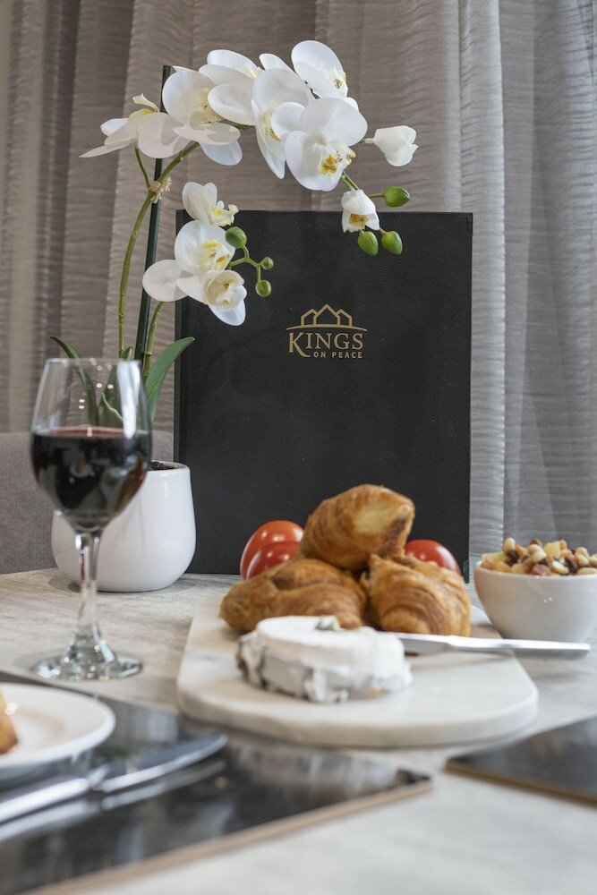 Фото Kings On Peace