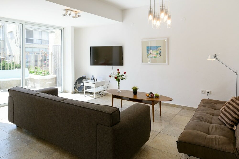 Фото Penthouse & Terrace near Hilton by FeelHome