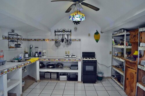 Гостиница Alexandross Hostel BnB в Пуэрто-Вальярта