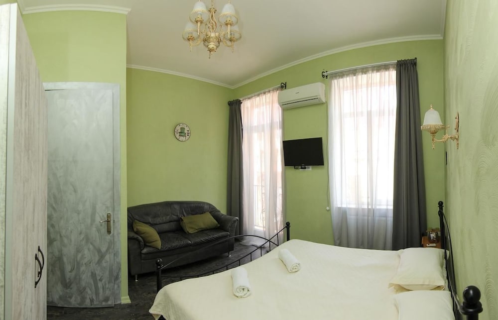 Фото Terrace Garden Hotel