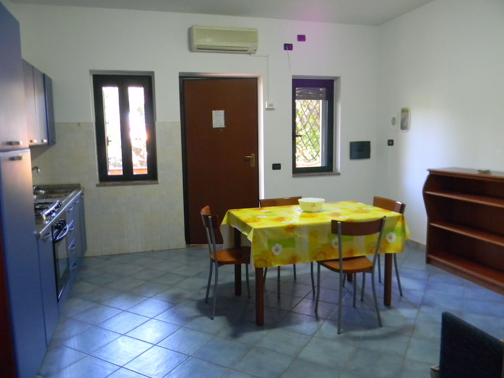 Фото Happy Camp in Camping Villaggio Thurium