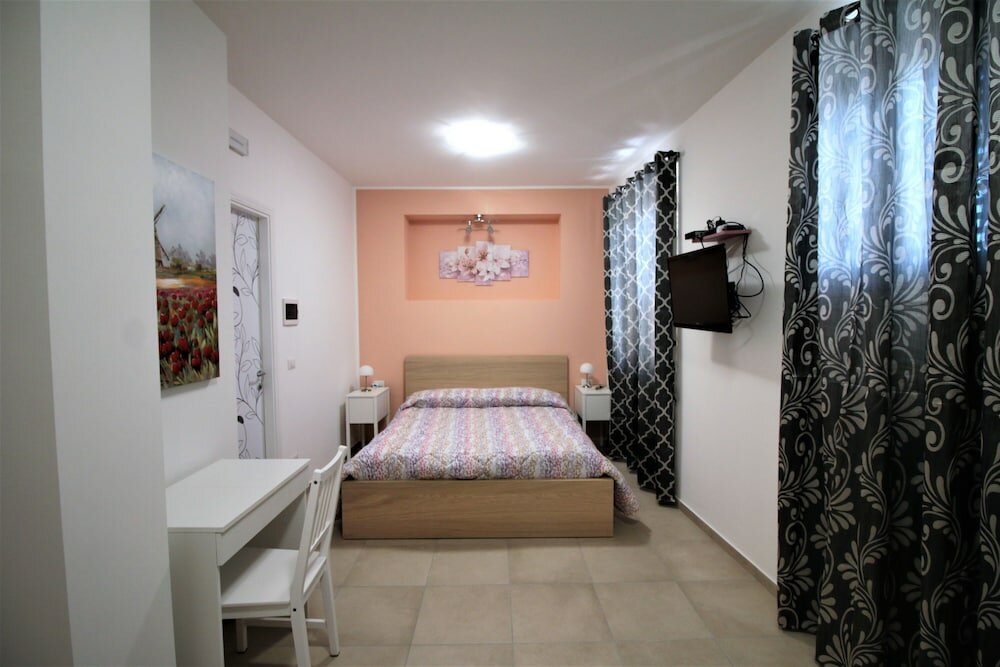 Фото B&b La Rosatea