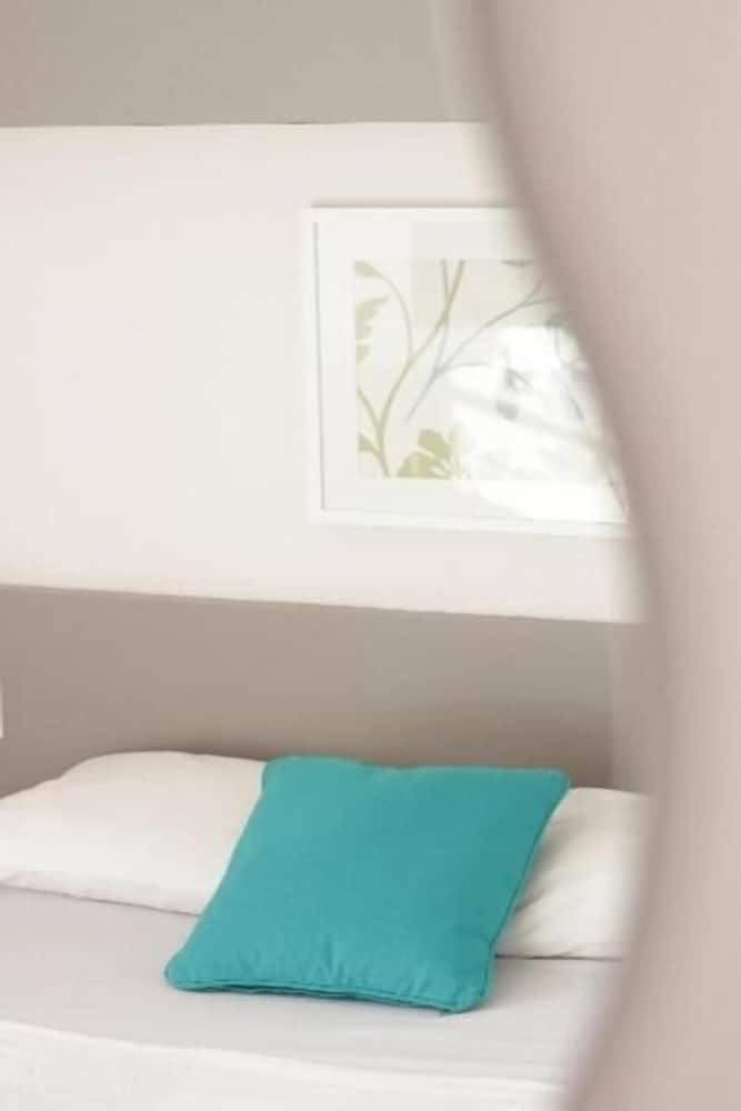 Фото Hotel Little Lodge