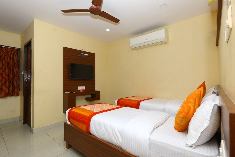 Фото Oyo 7224 Krishna Prasad