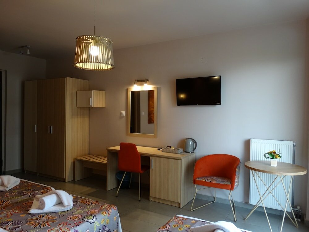 Фото Limani Comfort Rooms