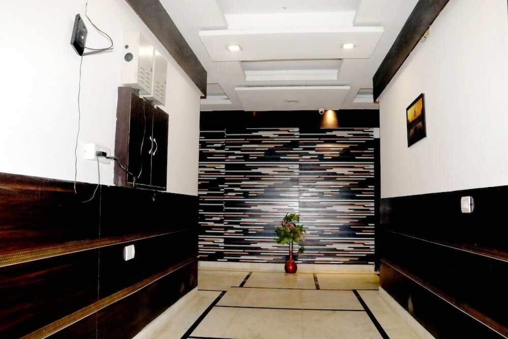 Фото Hotel Riya Palace