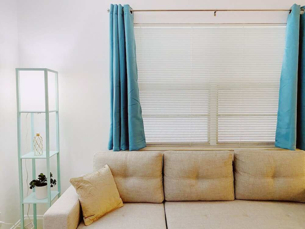 Фото Bayview Regency Apartments by Lowkl