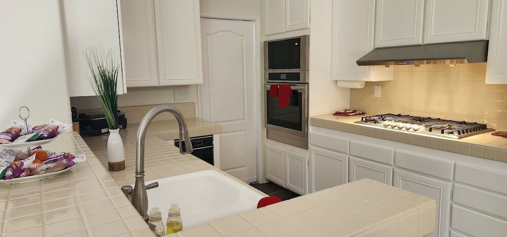 Фото Revelation Family