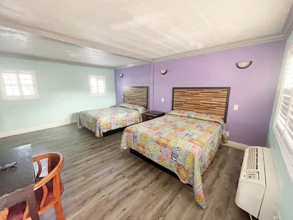 Фото Economy Inn