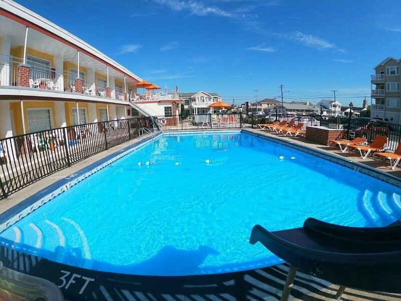 Гостиница Sea Chest Motel