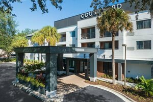 Гостиница Courtyard by Marriott Tampa North/I-75 Fletcher