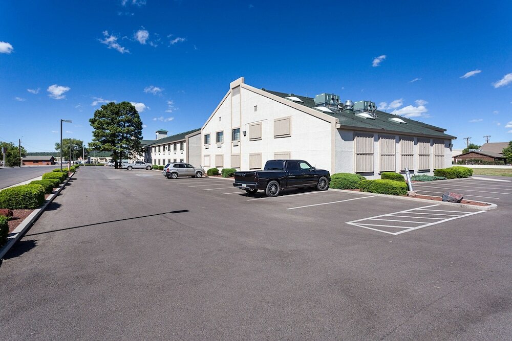 Фото Motel 6 Williams, Az - West - Grand Canyon