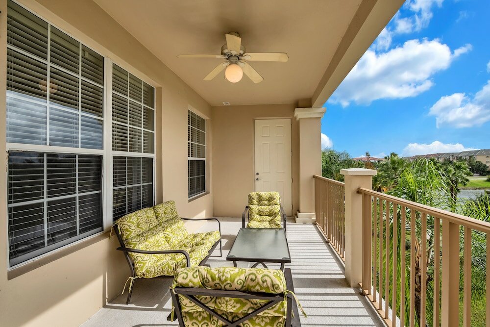 Фото 4816 Cayview Ave № 306