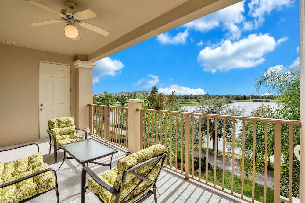 Фото 4816 Cayview Ave № 306