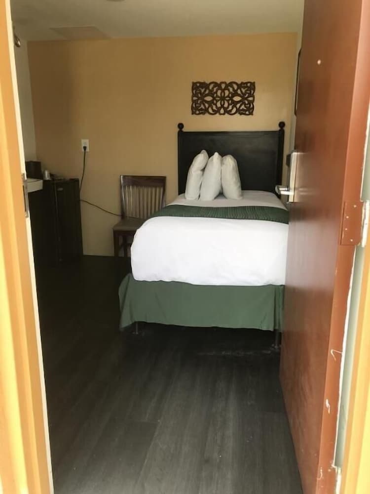 Фото Hotel Bel-Air Orlando