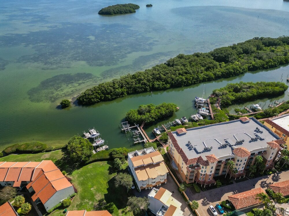 Фото Tortuga Shoals