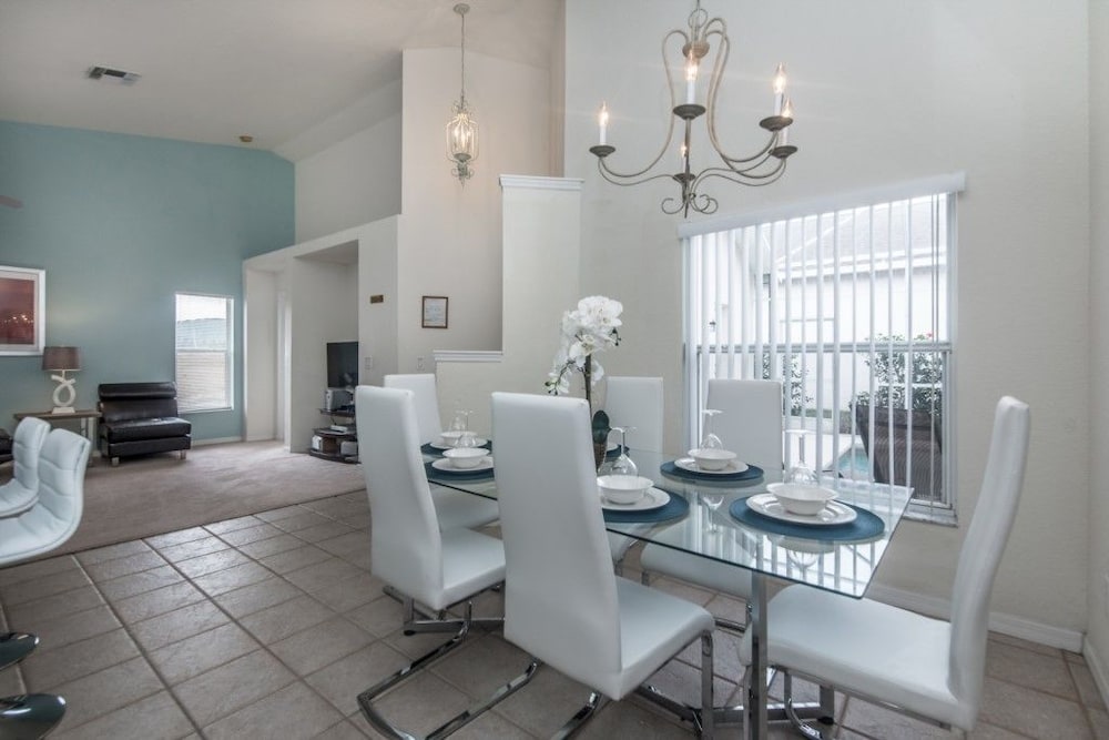 Фото Ev215108 - The Abbey at West Haven - 4 Bed 3 Baths Villa