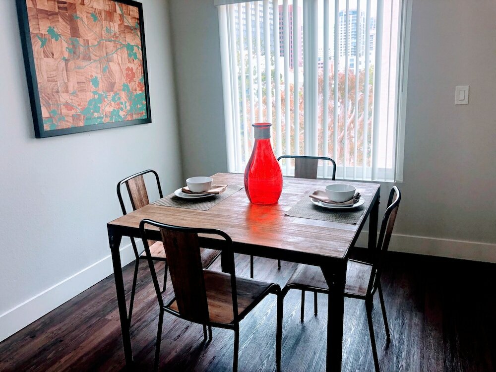 Фото Westwood La Executive Rentals