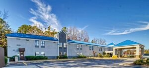 Гостиница Econo Lodge Raleigh near Walnut Creek Amphitheatre