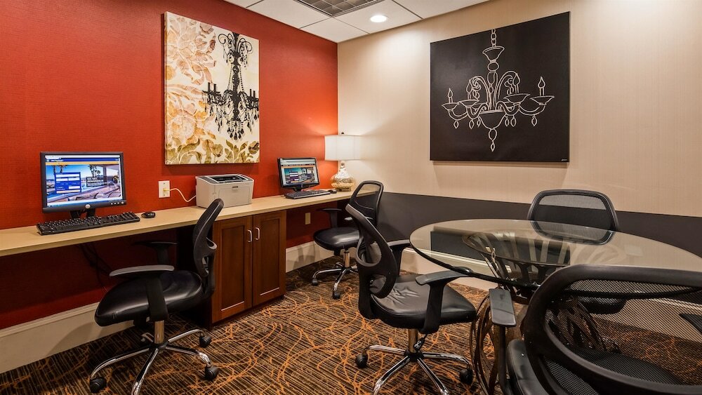 Фото Best Western Gateway Adirondack Inn