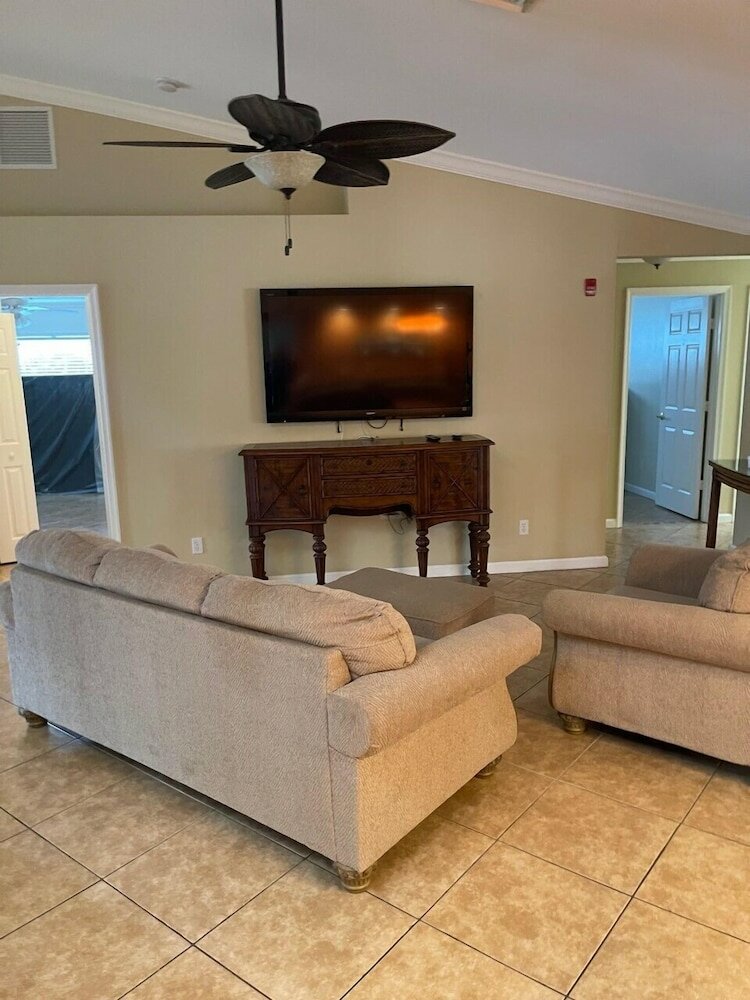 Фото Port Salarno