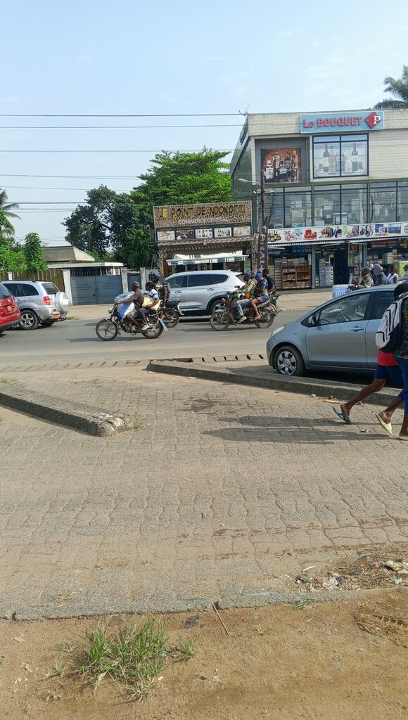 Grocery Le Point de Ndokoti, Douala, photo
