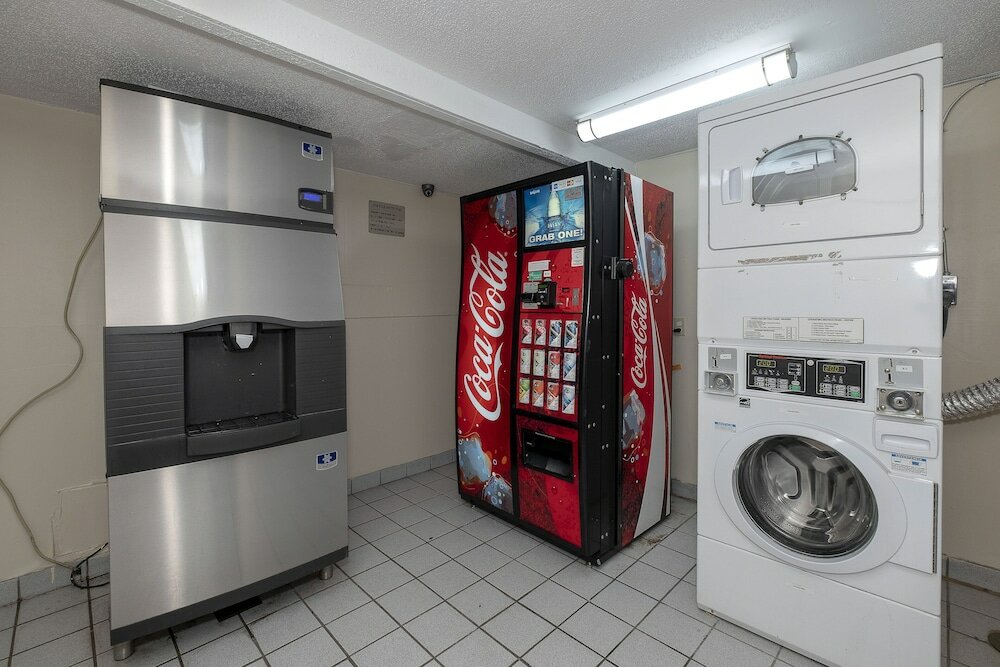 Фото Red Roof Inn Atlanta - Smyrna/Ballpark