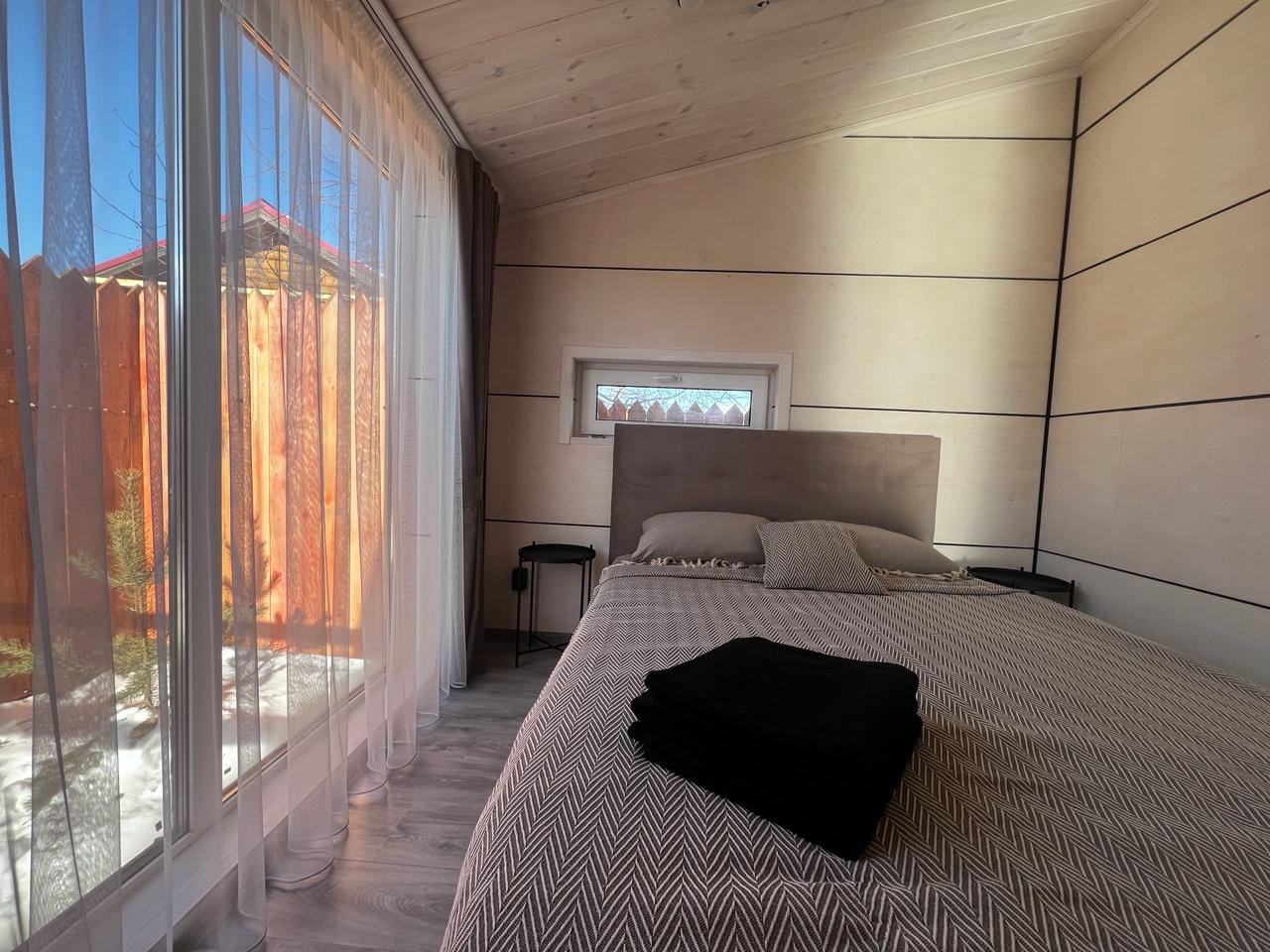 Фото У Пруда