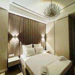 Фото Параллель