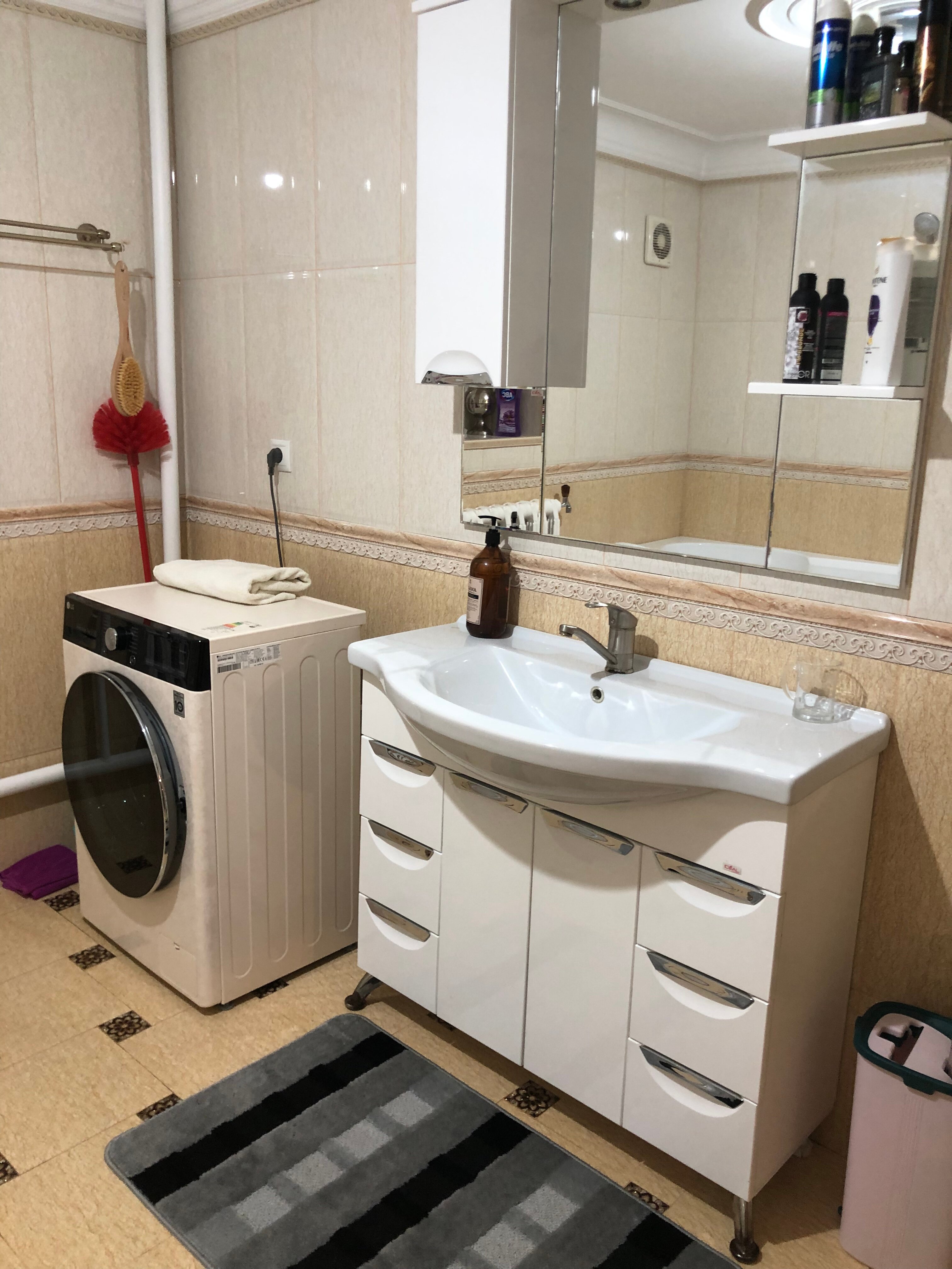 Фото У Амины