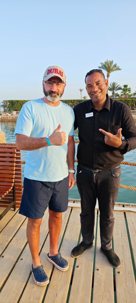 حانة، بار حاجِز ، الغردقة، صورة