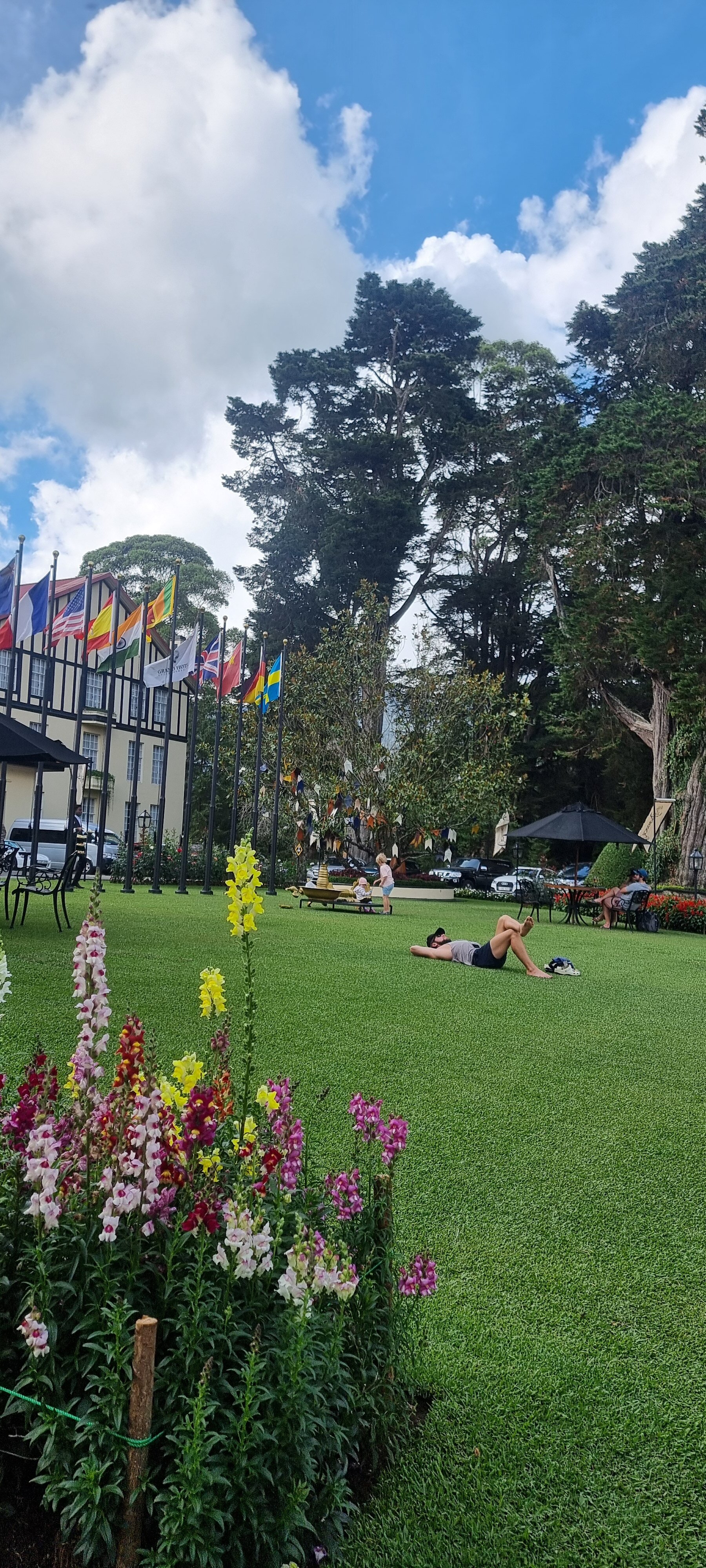 Фото Nuwara Eliya Golf Club