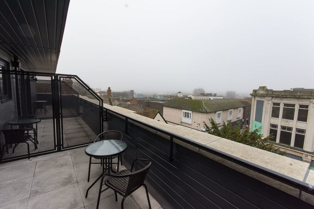 Фото St Nicholas Hotel