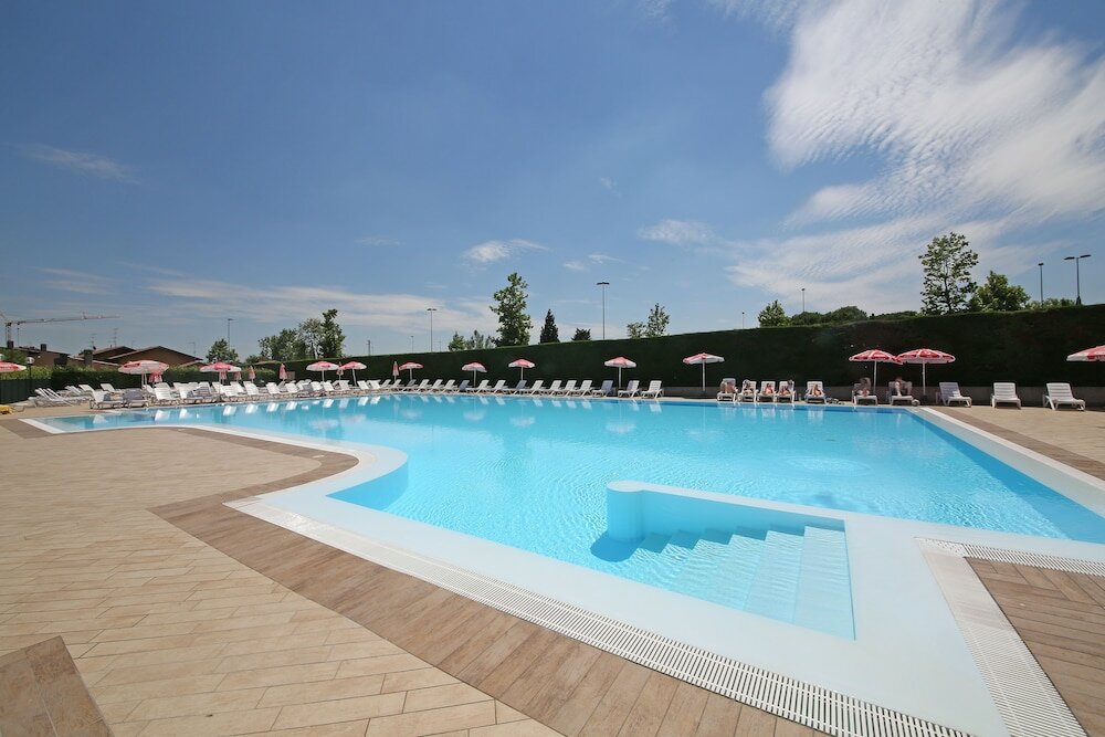 Фото Residence Villaggio Tiglio