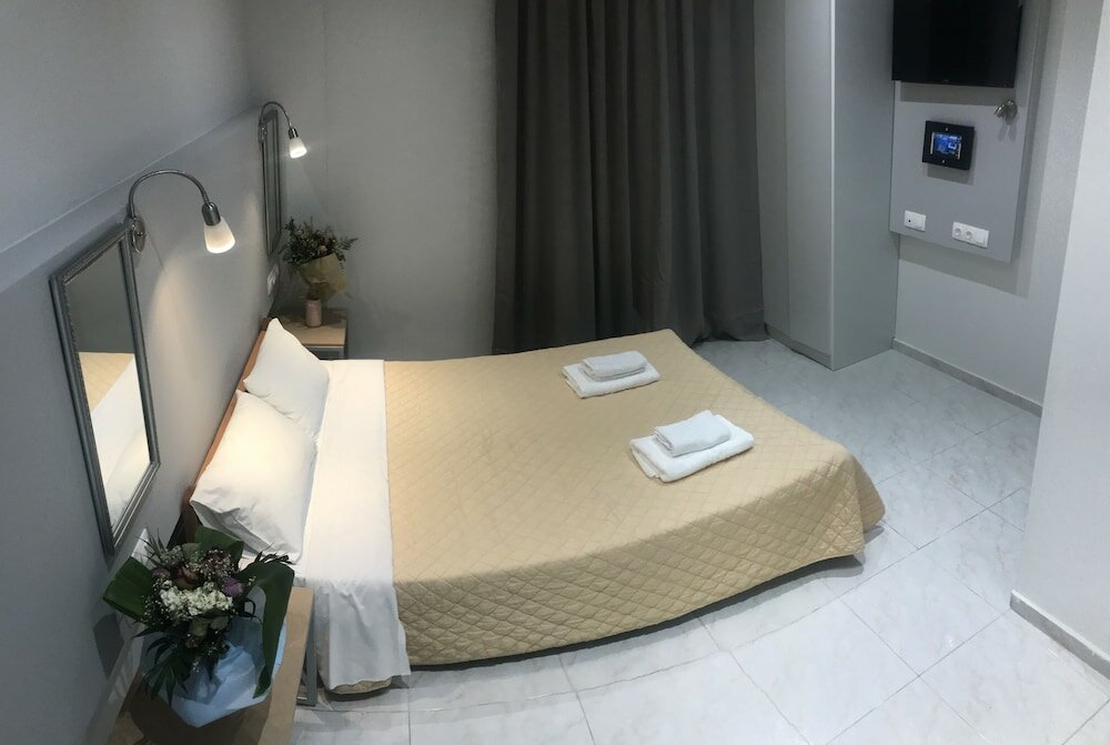 Фото Atlantis Hotel