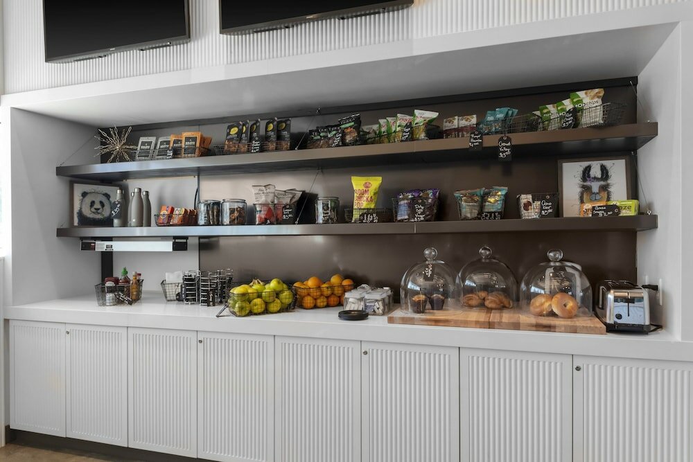 Фото Aloft Glendale at Westgate