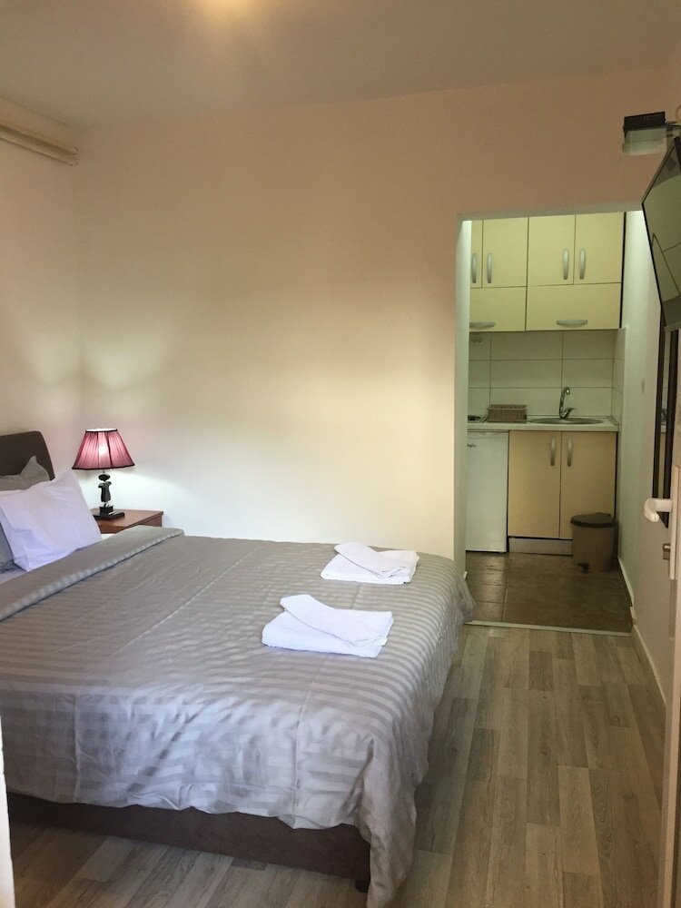 Фото Radovic apartments