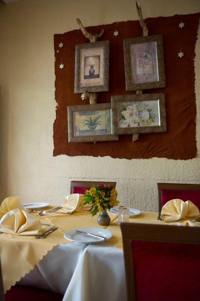 Фото Stipp Hotel Gisenyi