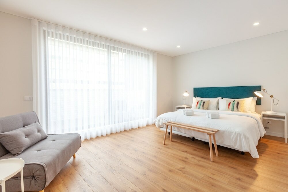 Фото Oporto Palace Apartments