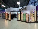 The One (Petrov kóshesi, 24), clothing store