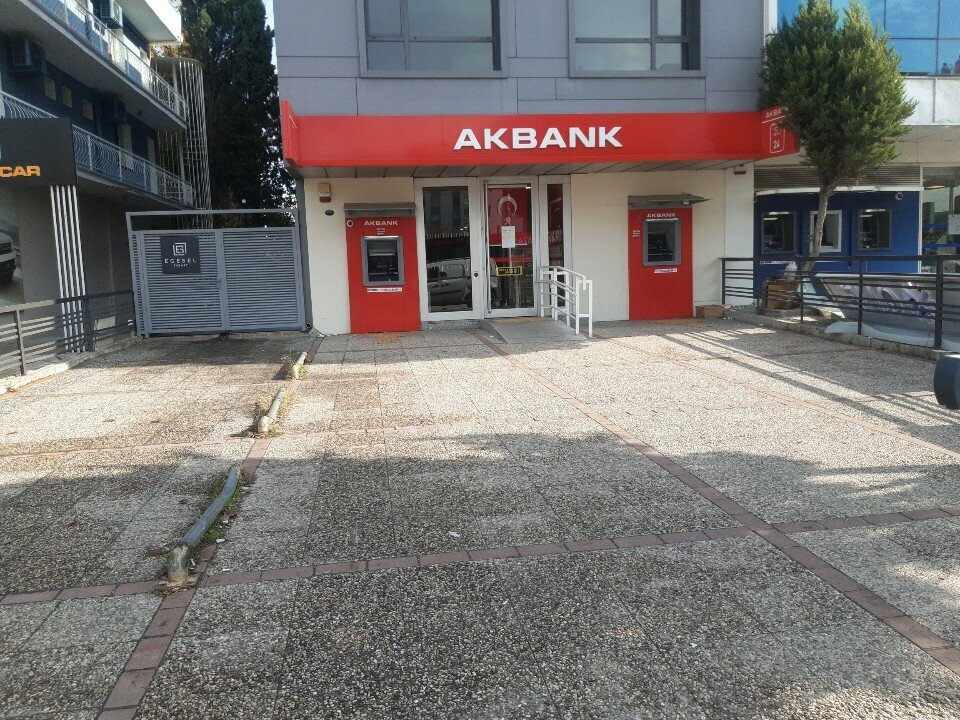 بنك Akbank Gaziemir 3 Şube Btm ATM ، إزمير، صورة