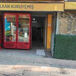 Balkan Nuts (Istanbul, Avcilar, Firuzkoy Neighborhood, School Avenue, 34B) ، المكسرات والوجبات الخفيفة والفواكه المجففة