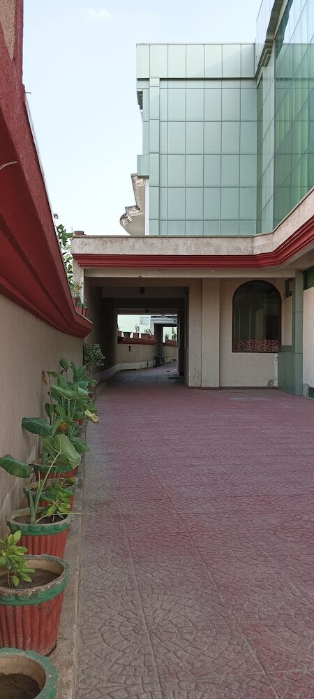 Фото Hotel Galaxy Intercontinental