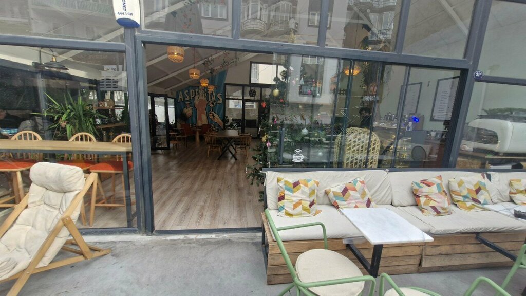 Coffee shop Asperitas, Izmir, photo